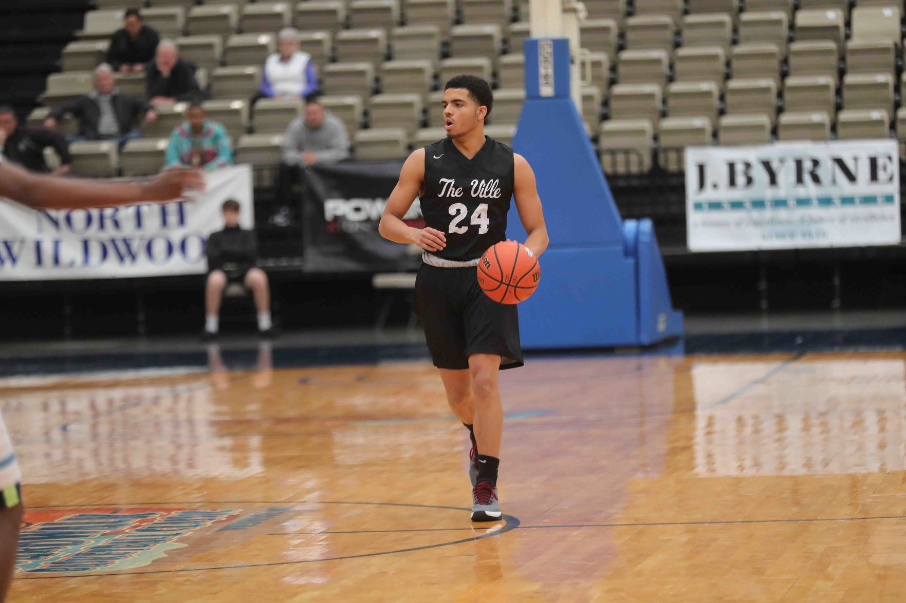 Pleasantville vs Father Judge in a Boardwalk Basketball Classic